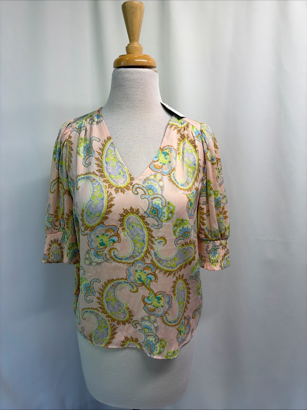 NWT Sigrid Olsen Women XS Multicolor Paisley Silky SS Smocked Shirt Blouse - Picture 2 of 12